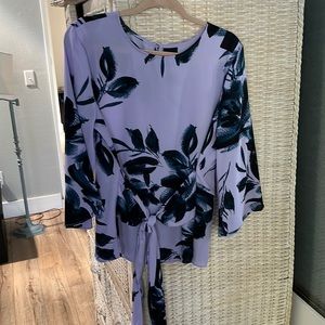 Lovely lilac tunic with tie front and keyhole button in back